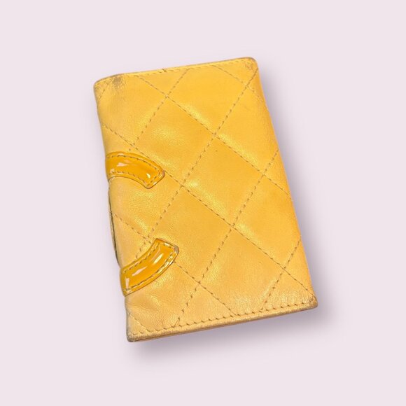 Authentic Chanel Cambon Quilted Leather Key Case | Yellow | Box - Picture 2 of 4